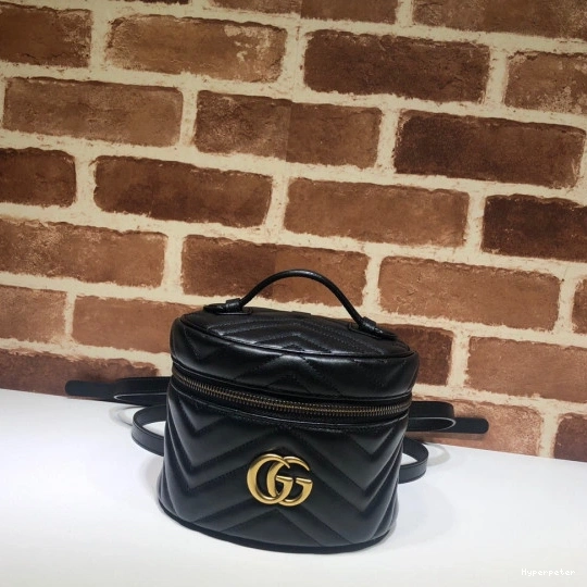 Hyper Peter small bag Soho disco leather GUCCI 0821